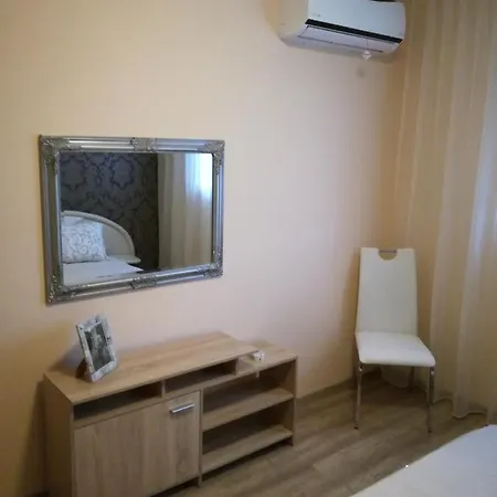 Apartment Rif-3 * רבדה